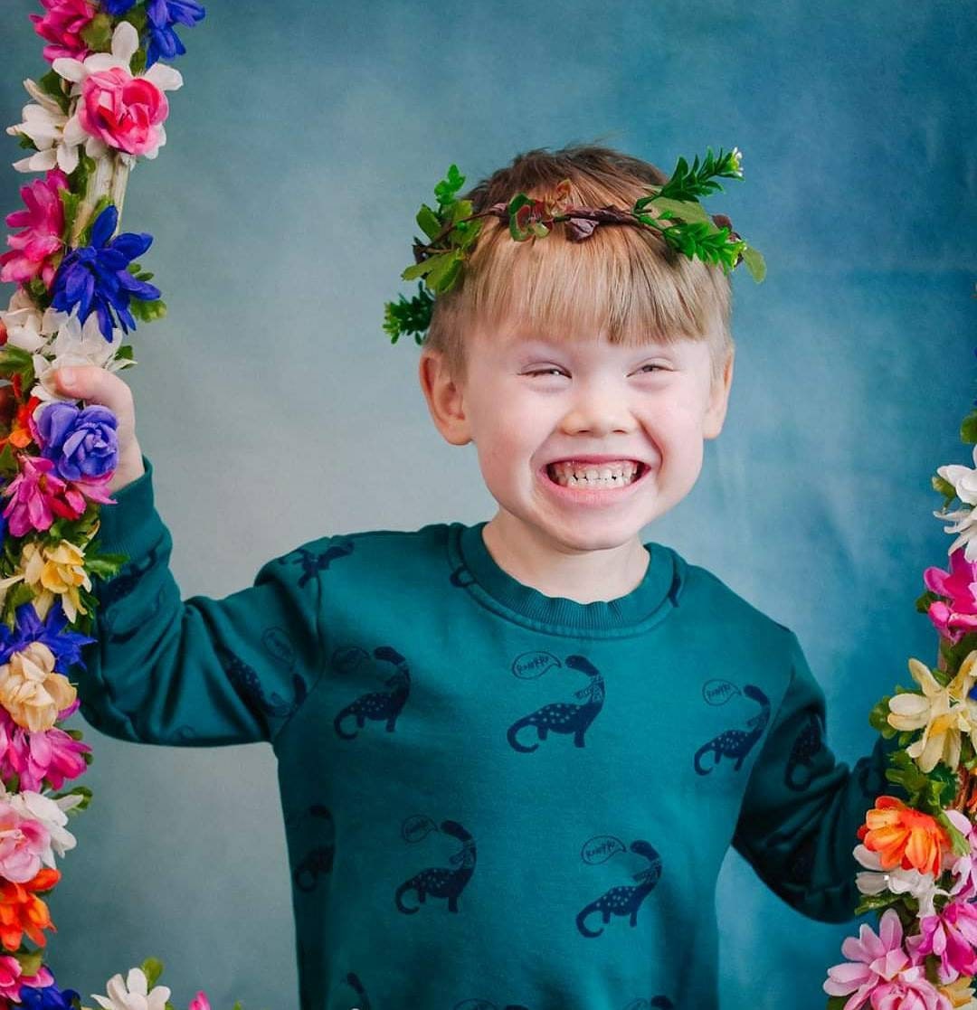 Children’s DIY Flower Crown Making kit & Video Guide, Child’s DIY Floral Garland, Forest Green Dream, Flower headband DIY craft pack