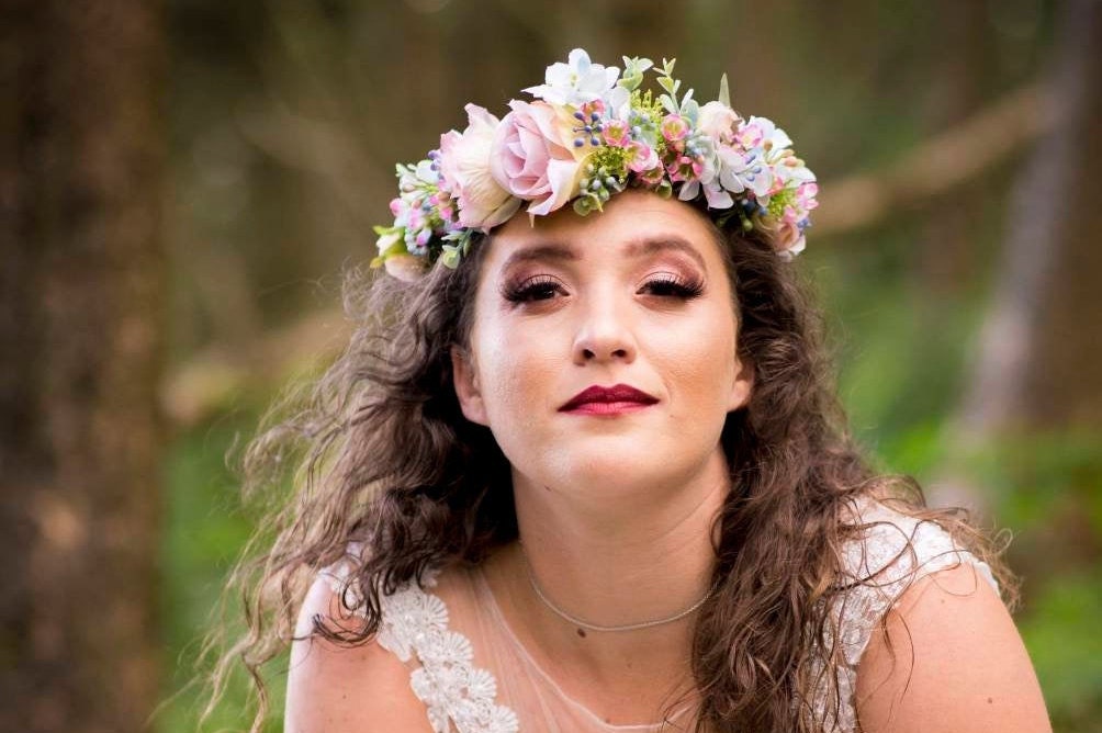 Flower crown, pastel coloured, delicate, bridal flowercrown