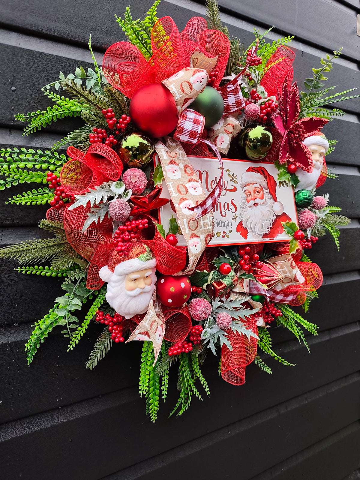 Santa Wreath - 60cm luxury Christmas decor