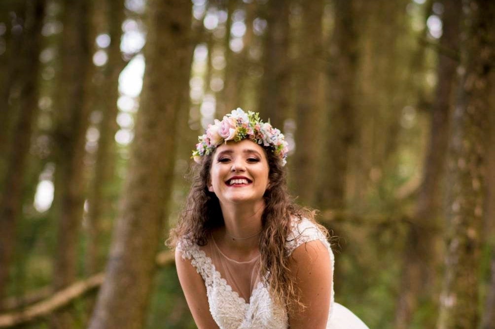 Flower crown, pastel coloured, delicate, bridal flowercrown
