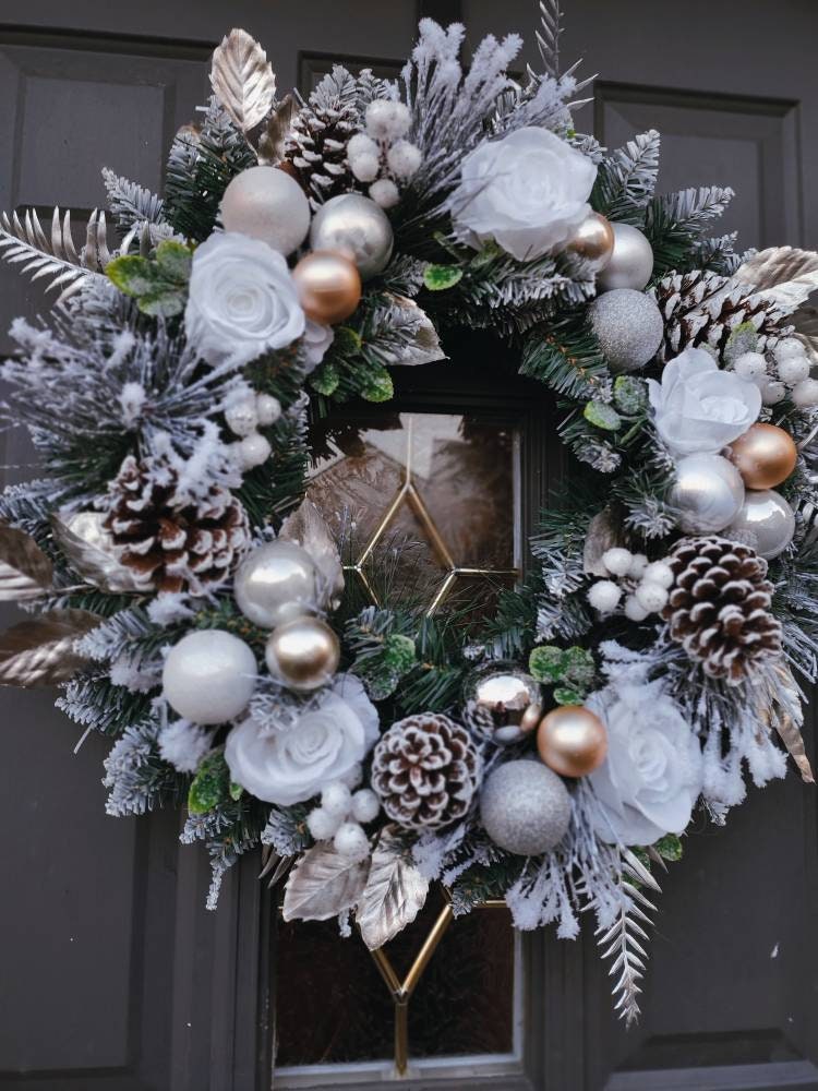 White Floral, Flocked Christmas Wreath