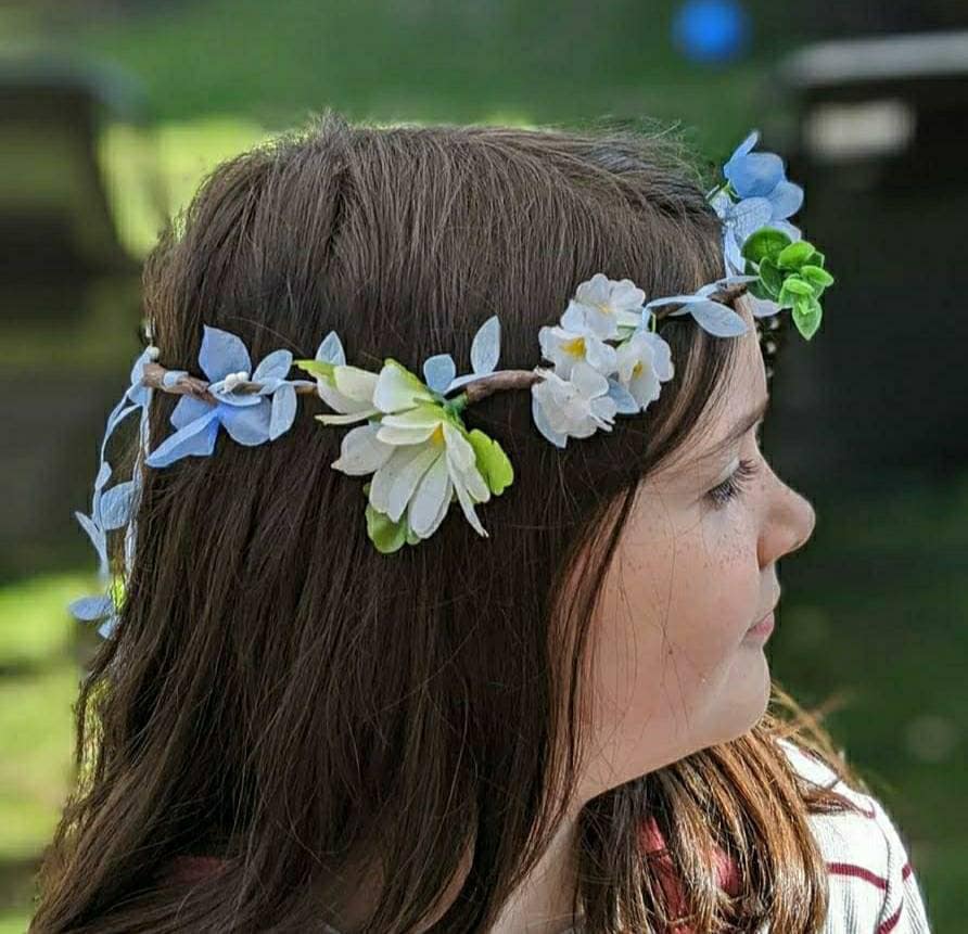 Children’s DIY Flower Crown Making kit & Video Guide, Child’s DIY Floral Garland, Dusty Blue, Flower headband DIY craft pack