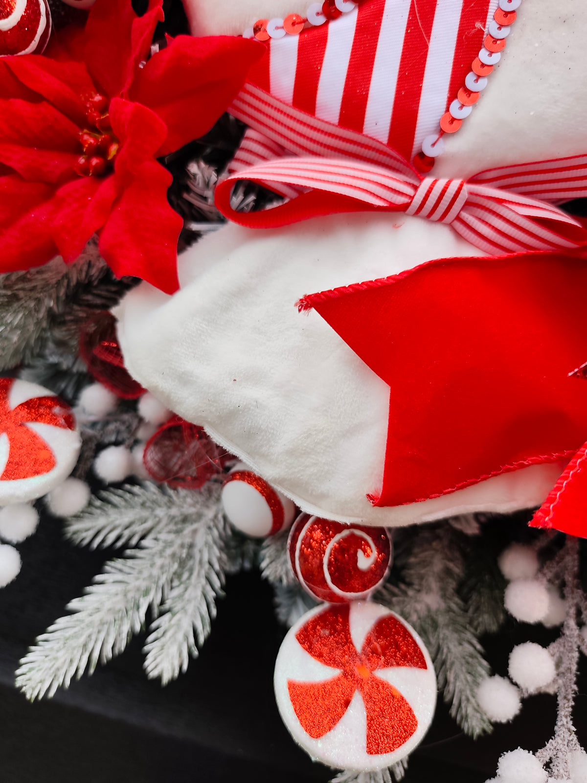 Candy Cane Christmas Wreath